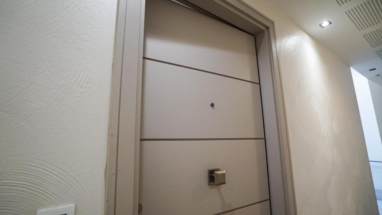 Studio Apartment Massena Nice! Free Breakfast! מראה חיצוני תמונה